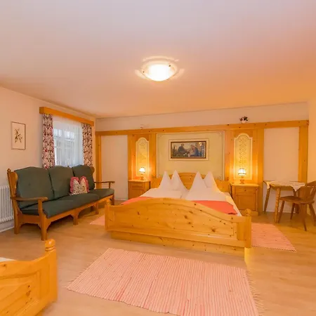 Amosergut Apartamento